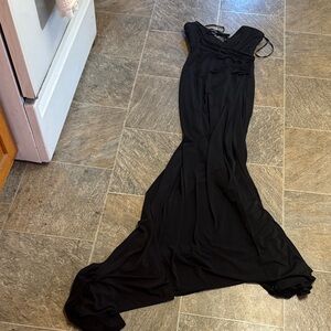 Chic Black Backless Dress